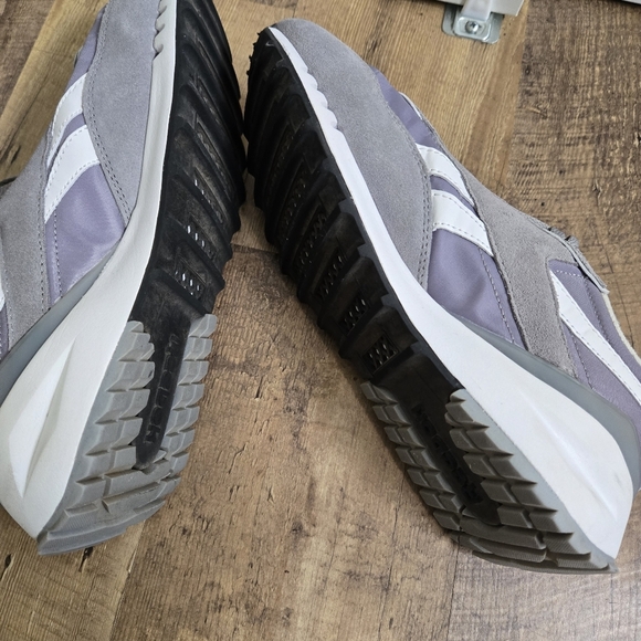 Reebok Mens Size 8 Gray Sneakers - Picture 7 of 11